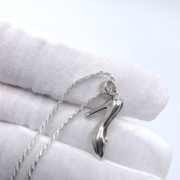 .925 Sterling Silver High Heel Shoe Necklace - Picture 12 of 17